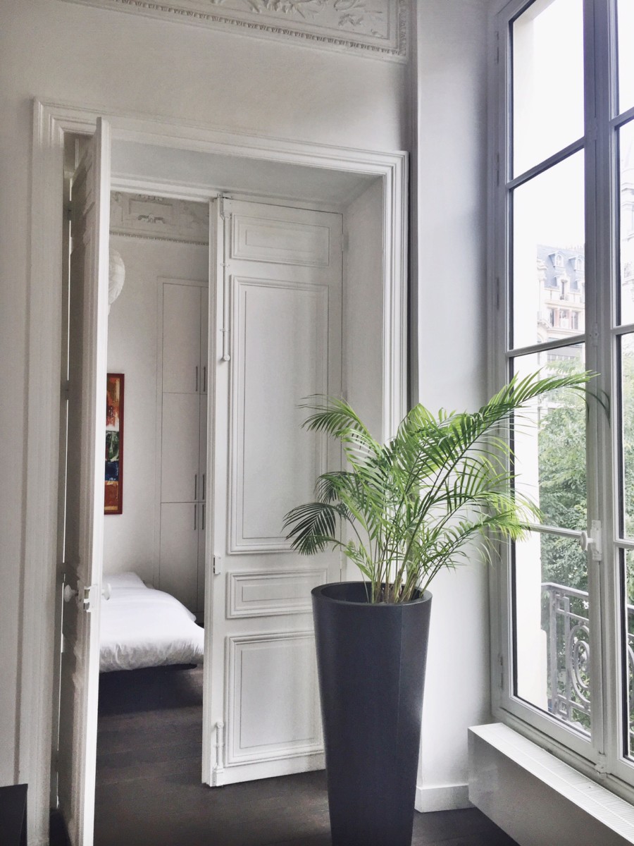 Paris apartment airbnb