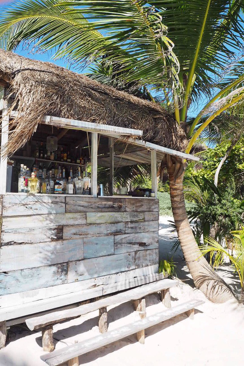 nomade tulum beach bar