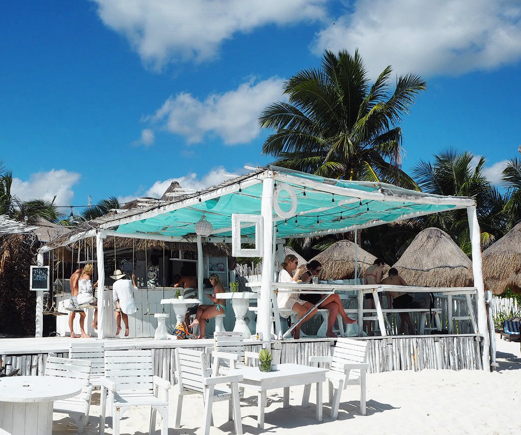 coco beach bar tulum